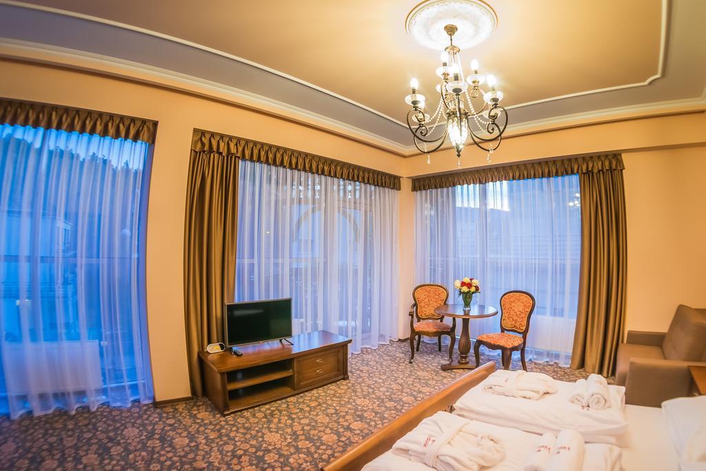 Victoria Cechini Hotel กรินีซา ดรอยจ์ ห้อง รูปภาพ