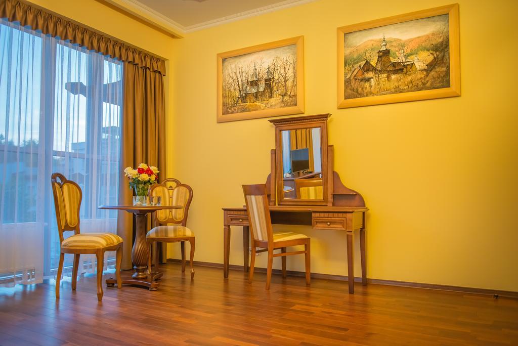 Victoria Cechini Hotel กรินีซา ดรอยจ์ ห้อง รูปภาพ