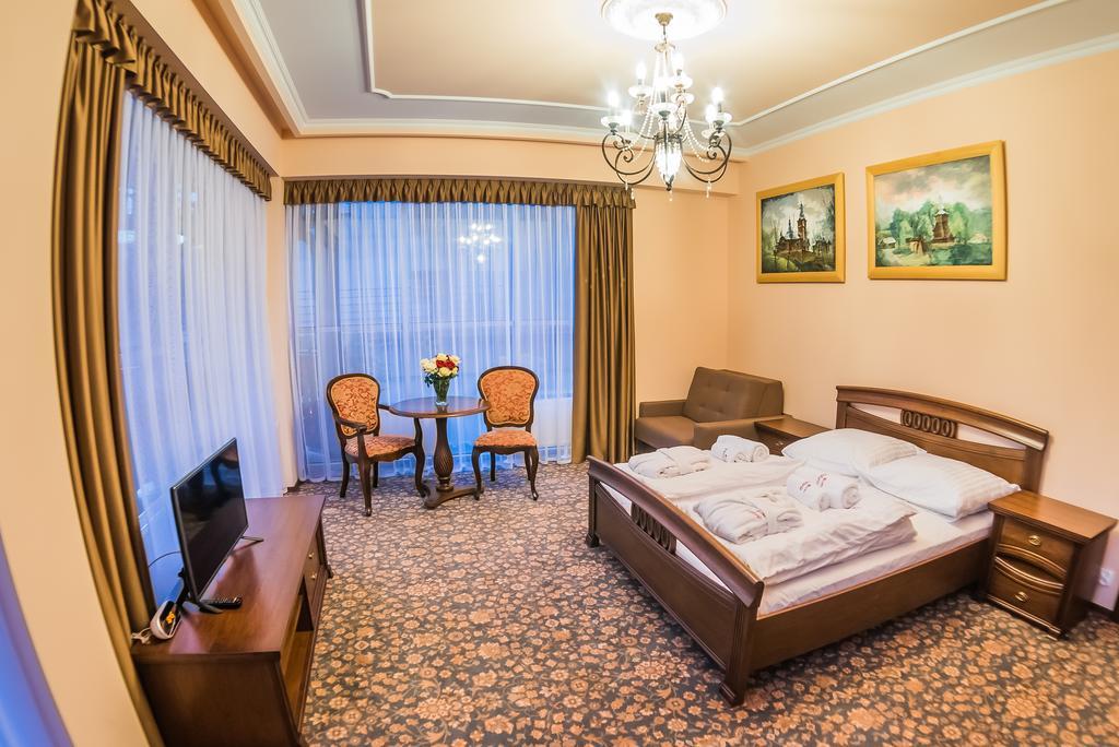 Victoria Cechini Hotel กรินีซา ดรอยจ์ ห้อง รูปภาพ