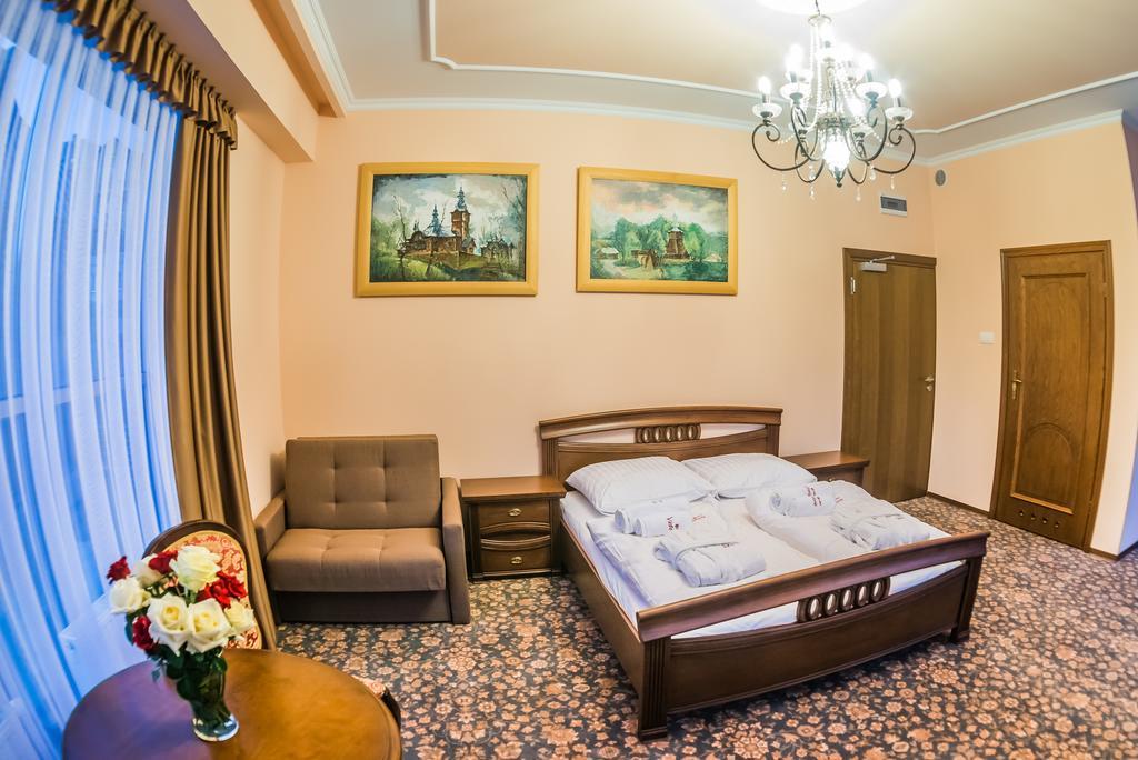 Victoria Cechini Hotel กรินีซา ดรอยจ์ ห้อง รูปภาพ