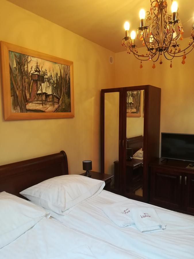 Victoria Cechini Hotel กรินีซา ดรอยจ์ ภายนอก รูปภาพ